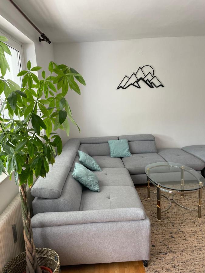 Spacious 3Bd Top Floor Flat Close To Lake كلاغنفورت المظهر الخارجي الصورة